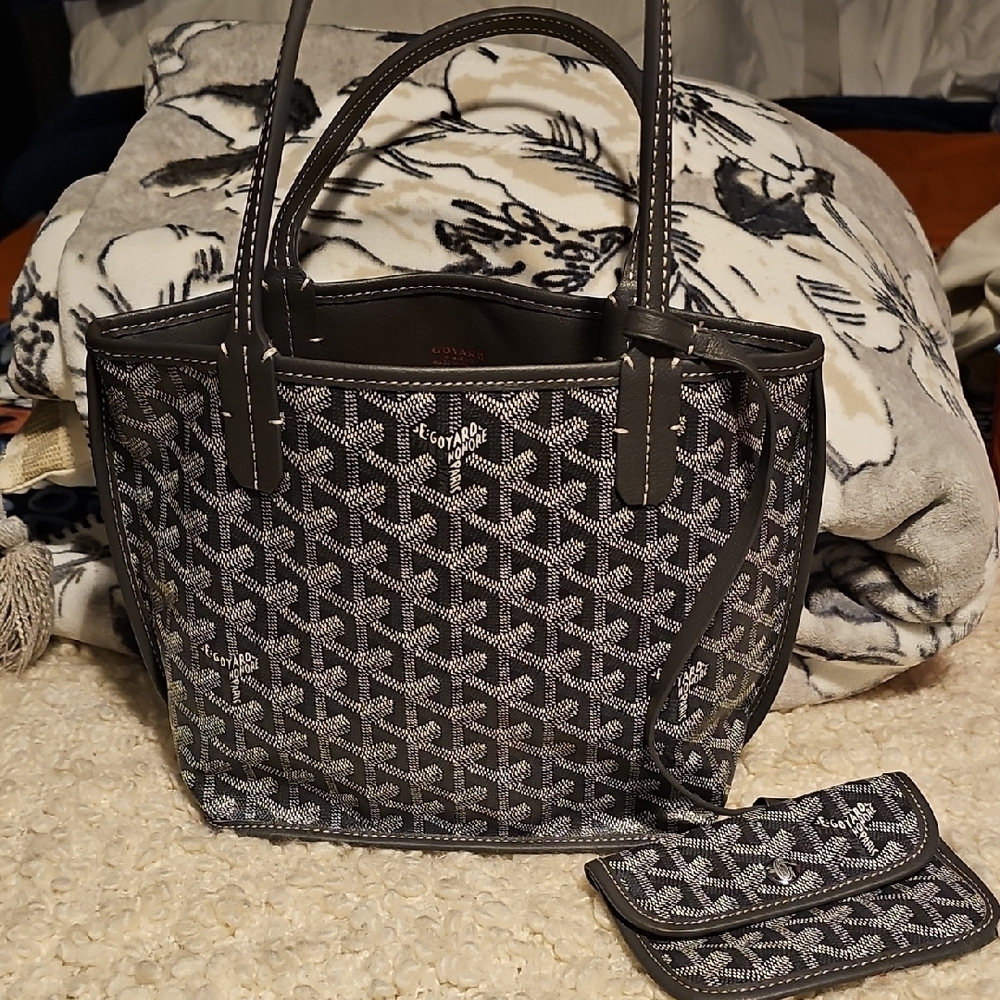 Goyard Black and Gray Chevron Tote with Leather Trim